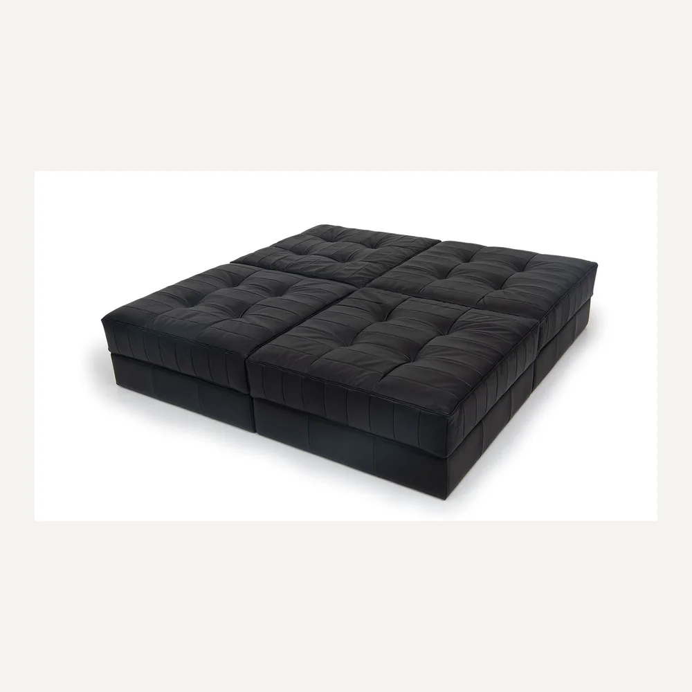 DS-1088/05 Hocker